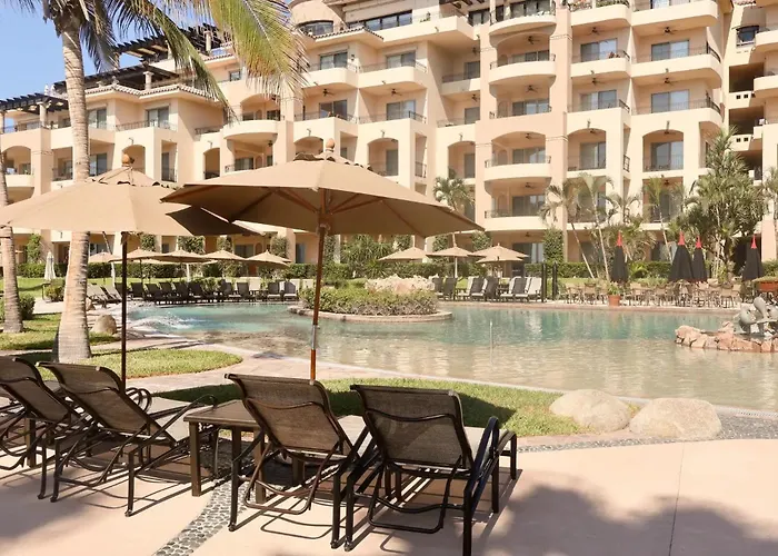 Gorgeous In Cabo With Ocean And Lands End View, Private Swimmable Beach, Pools, Sleeps 8 Appart hôtel